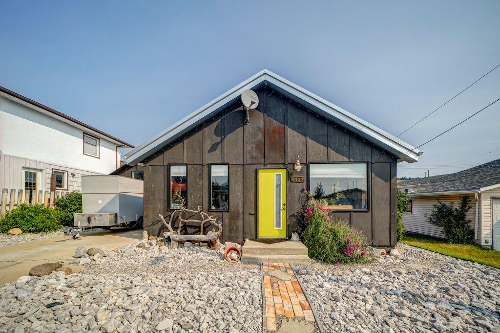 Picture of 8137 19 Avenue , Coleman Real Estate Listing