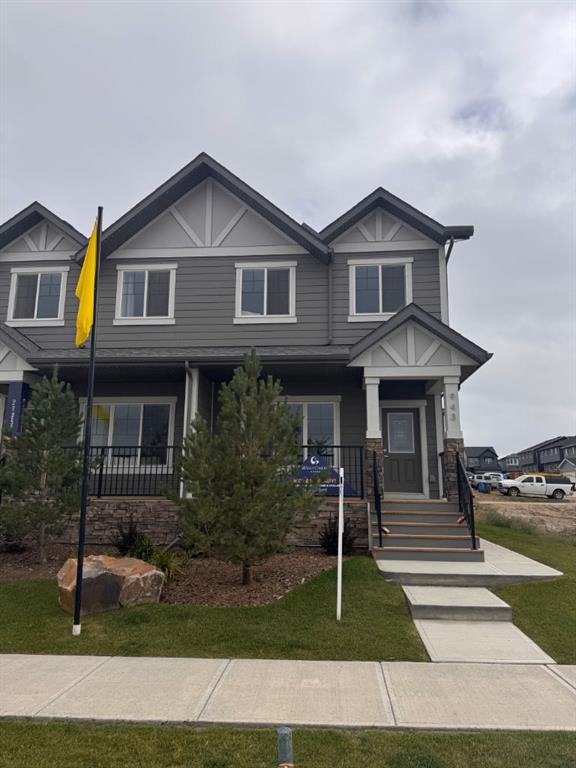 Picture of 943 Legacy Circle SE, Calgary Real Estate Listing