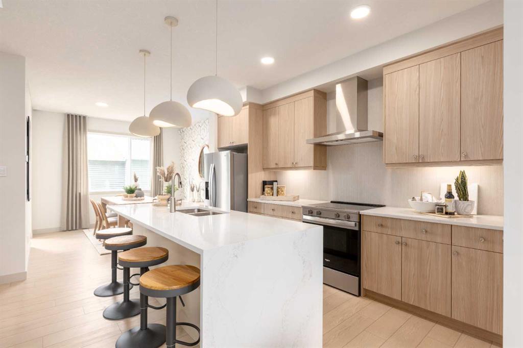 Picture of 404 Creekside Drive SW, Calgary Real Estate Listing