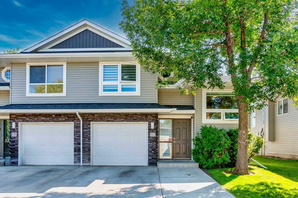 Picture of 112, 55 Fairways Drive NW, Airdrie Real Estate Listing