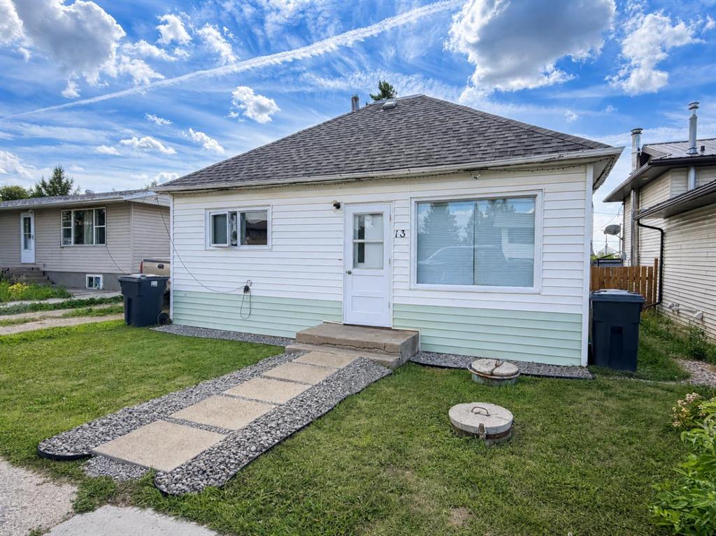 Picture of 13 1 Avenue E, Marshall Real Estate Listing