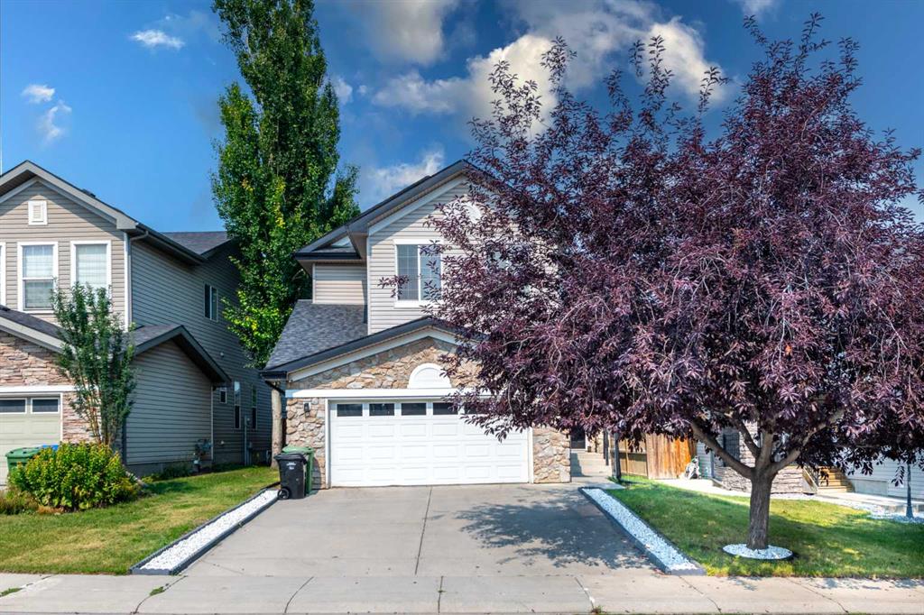 Picture of 135 Kincora Drive NW, Calgary Real Estate Listing