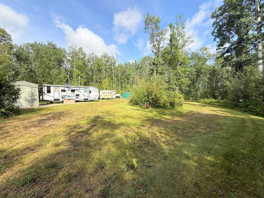 Picture of 240074 Township Road 680.5 , Island Lake Real Estate Listing