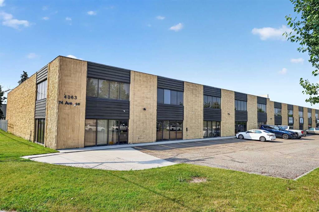 Picture of 13, 4063 74 Avenue SE, Calgary Real Estate Listing