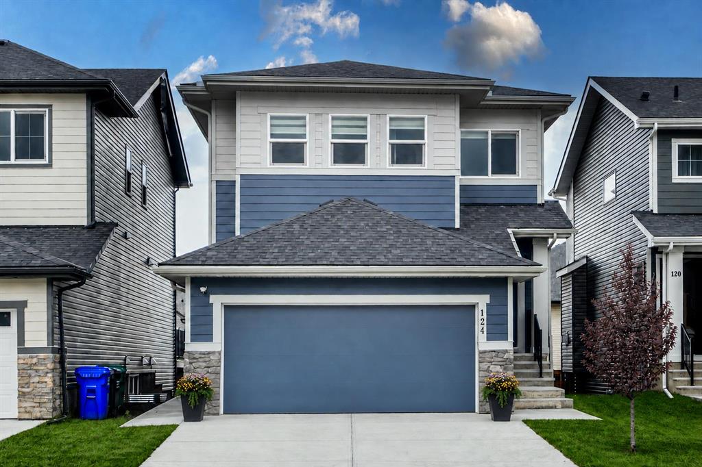 Picture of 124 Heritage Boulevard , Cochrane Real Estate Listing