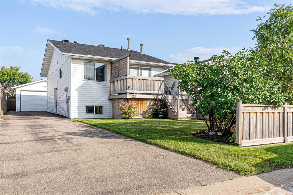 Picture of 128 Cornwall Drive , Fort McMurray Real Estate Listing
