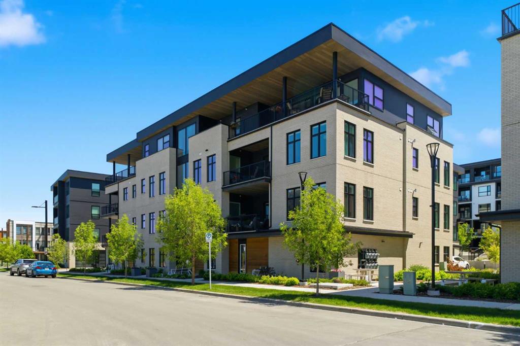 Picture of 301, 105 Lebel Crescent NW, Calgary Real Estate Listing