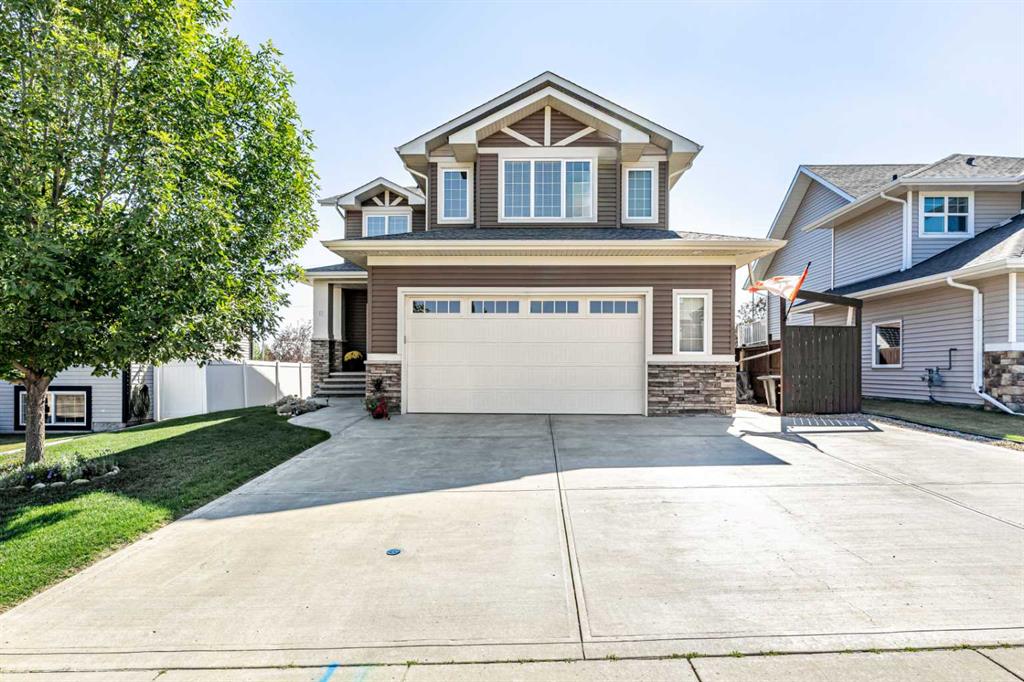 Picture of 12 Edina Close , Lacombe Real Estate Listing
