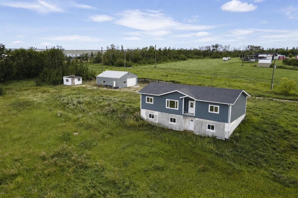 Picture of 23515 Township Road 402  , Rural Lacombe County Real Estate Listing