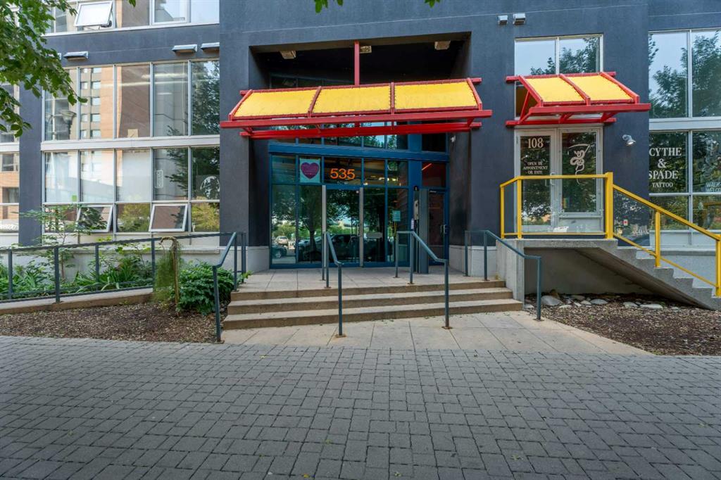 Picture of 215, 535 8 Avenue SE, Calgary Real Estate Listing