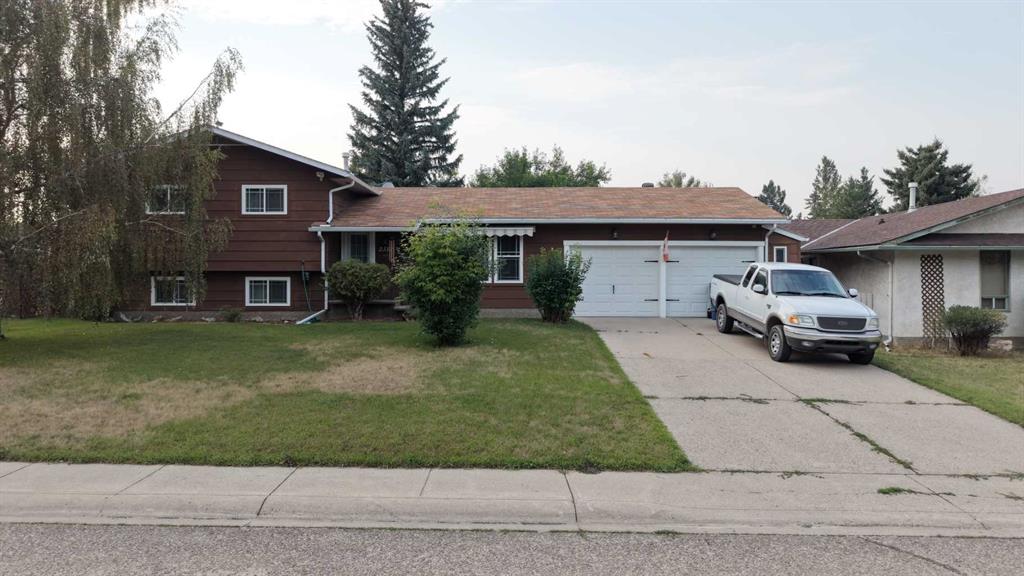 Picture of 2312 17 Street , Nanton Real Estate Listing