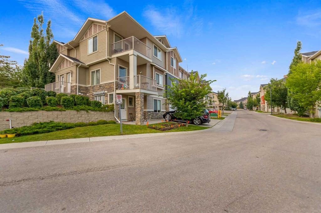 Picture of 1706, 250 Sage Valley Road NW, Calgary Real Estate Listing
