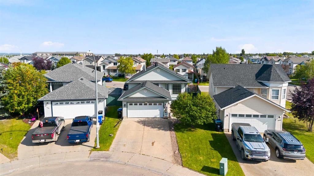 Picture of 104 DICKEY Bay , Fort McMurray Real Estate Listing