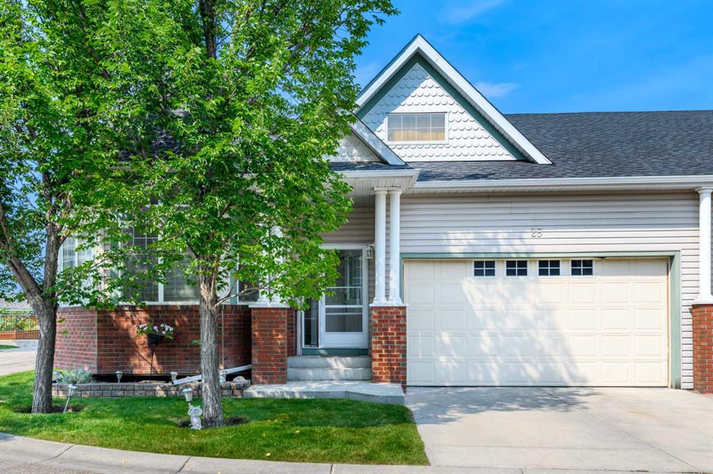 Picture of 25 Prestwick Pond Terrace SE, Calgary Real Estate Listing