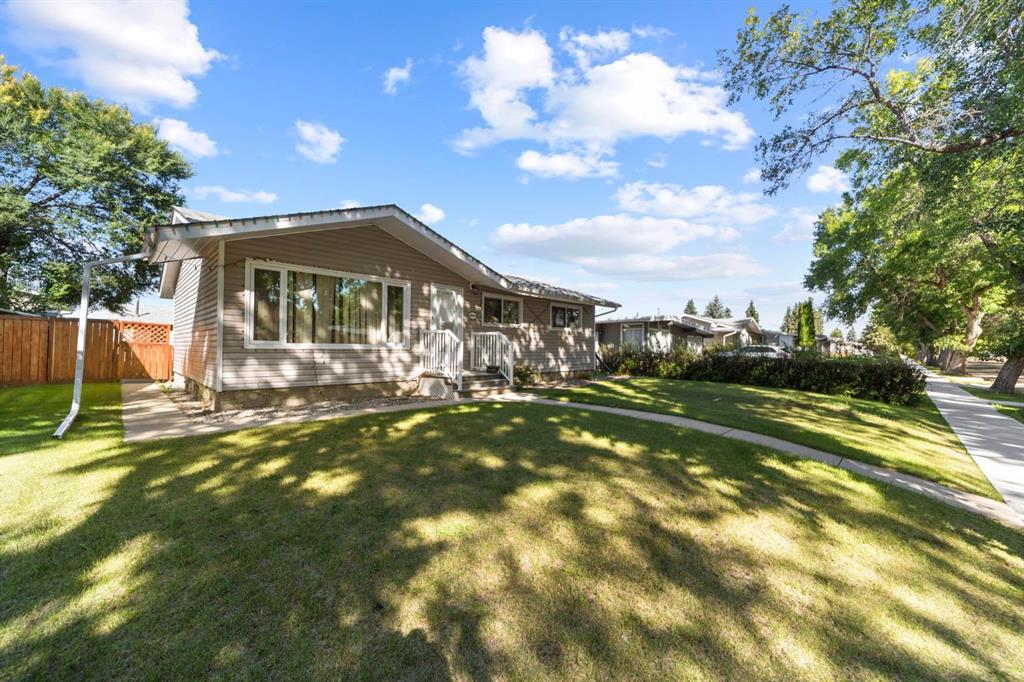 Picture of 4604 61 Street , Camrose Real Estate Listing