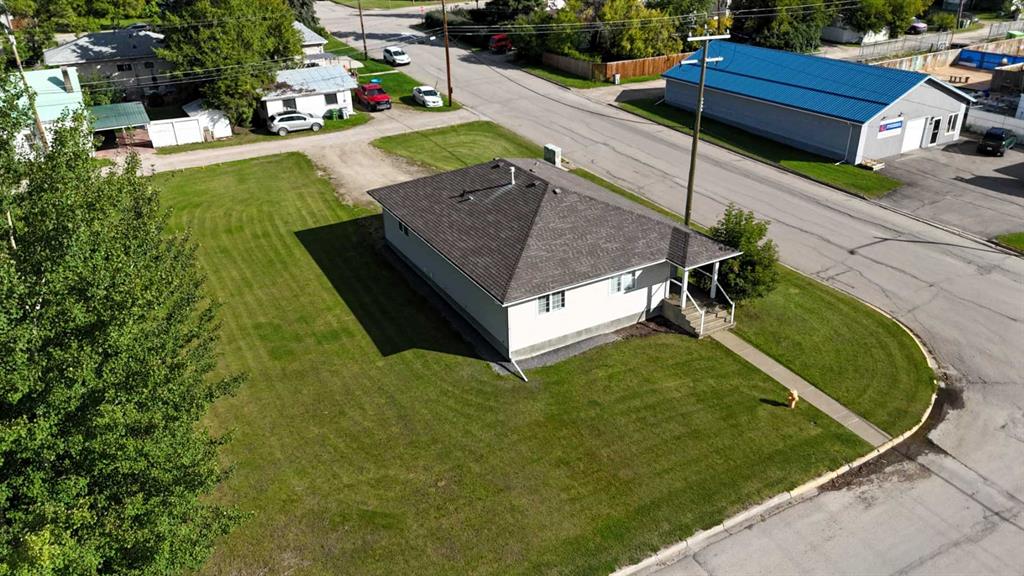 Picture of 4702 3 Avenue , Edson Real Estate Listing