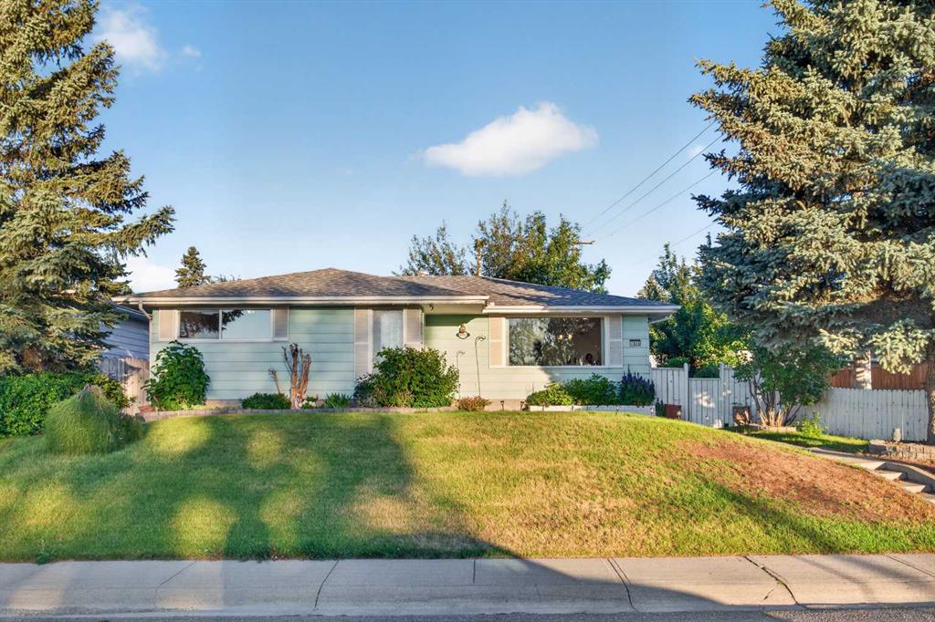 Picture of 7035 Huntercrest Road NW, Calgary Real Estate Listing