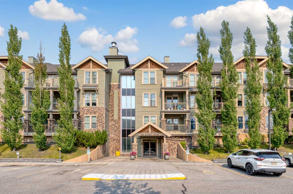 Picture of 320, 205 Sunset Drive , Cochrane Real Estate Listing