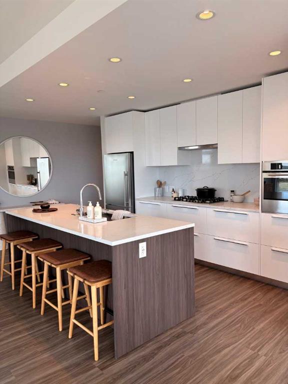 Picture of 530 3 Street SE, Calgary Real Estate Listing