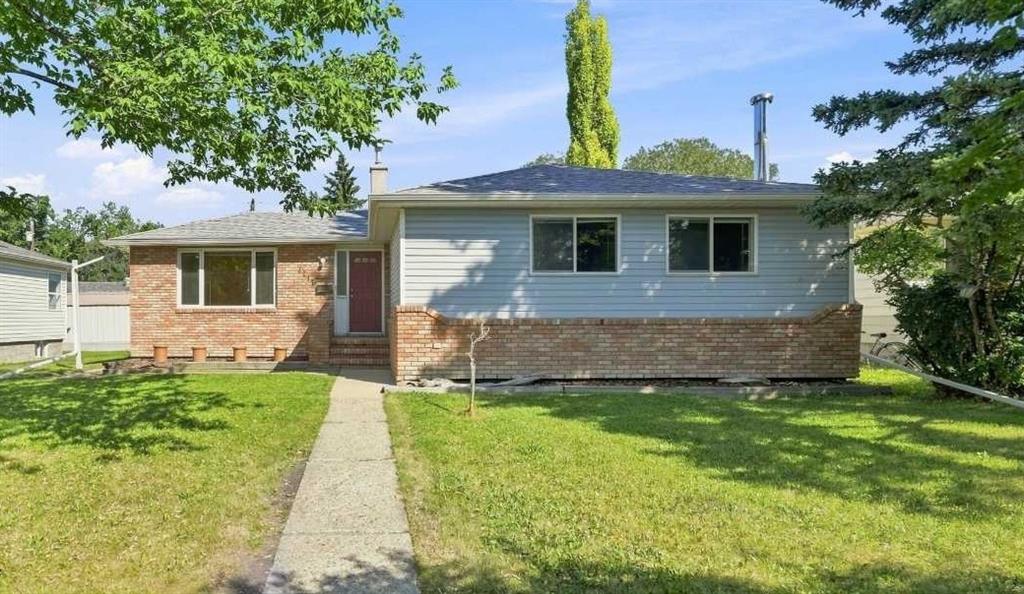 Picture of 4216 37 Street , Red Deer Real Estate Listing