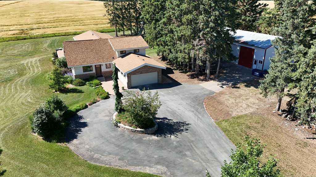 Picture of 36562 Range Road 284  , Rural Red Deer County Real Estate Listing