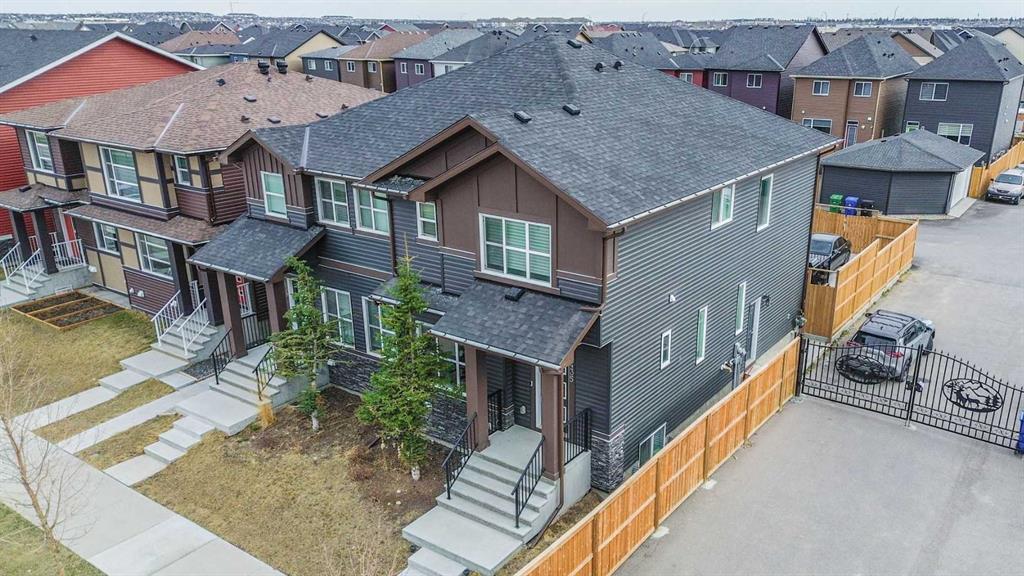 Picture of 435 Savanna Boulevard NE, Calgary Real Estate Listing