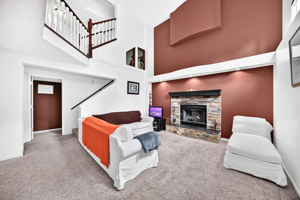 Picture of 14954 Mt Mckenzie Drive SE, Calgary Real Estate Listing