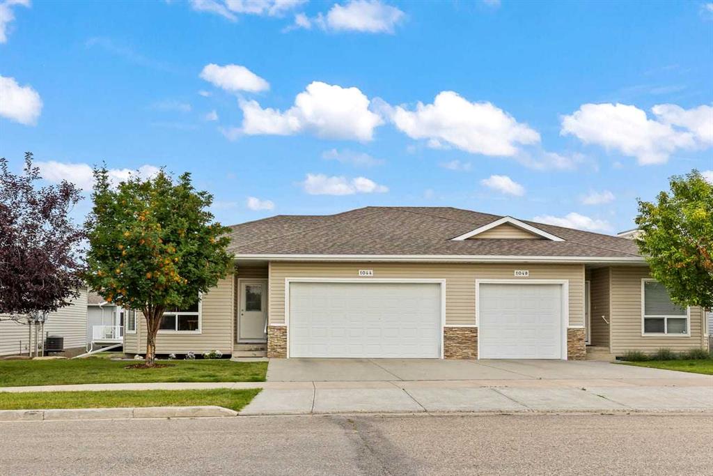 Picture of 1044 3RD Street , Diamond Valley Real Estate Listing