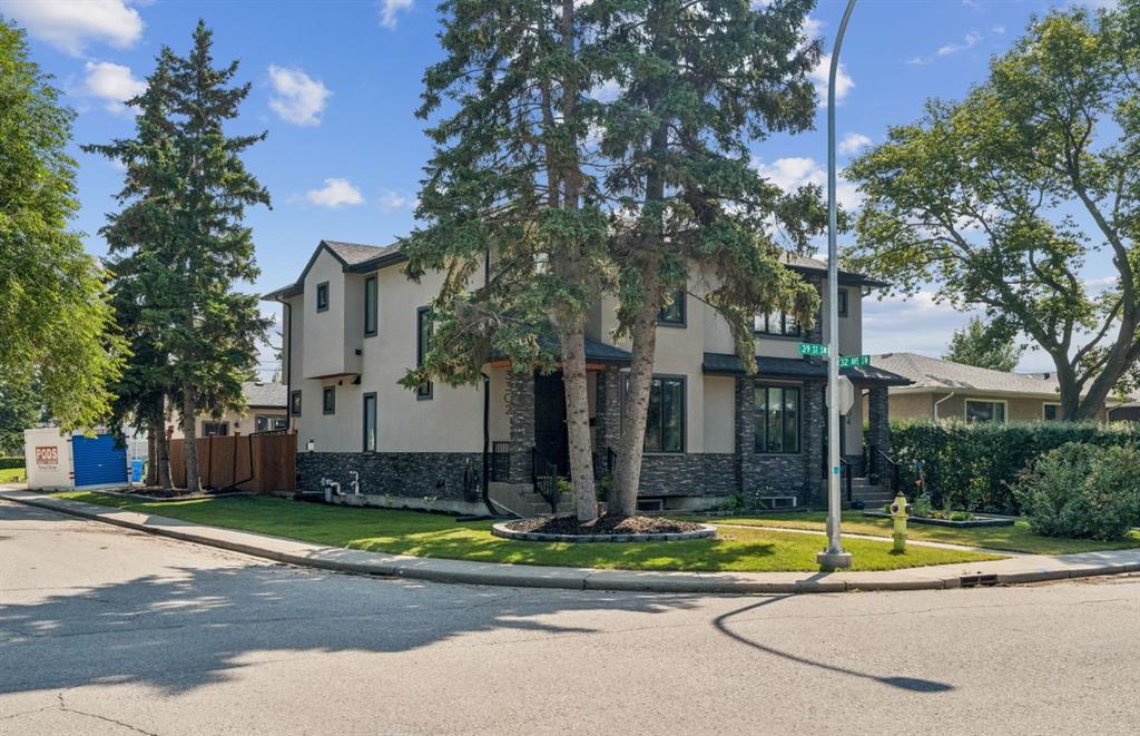 Picture of 3302 39 Street SW, Calgary Real Estate Listing