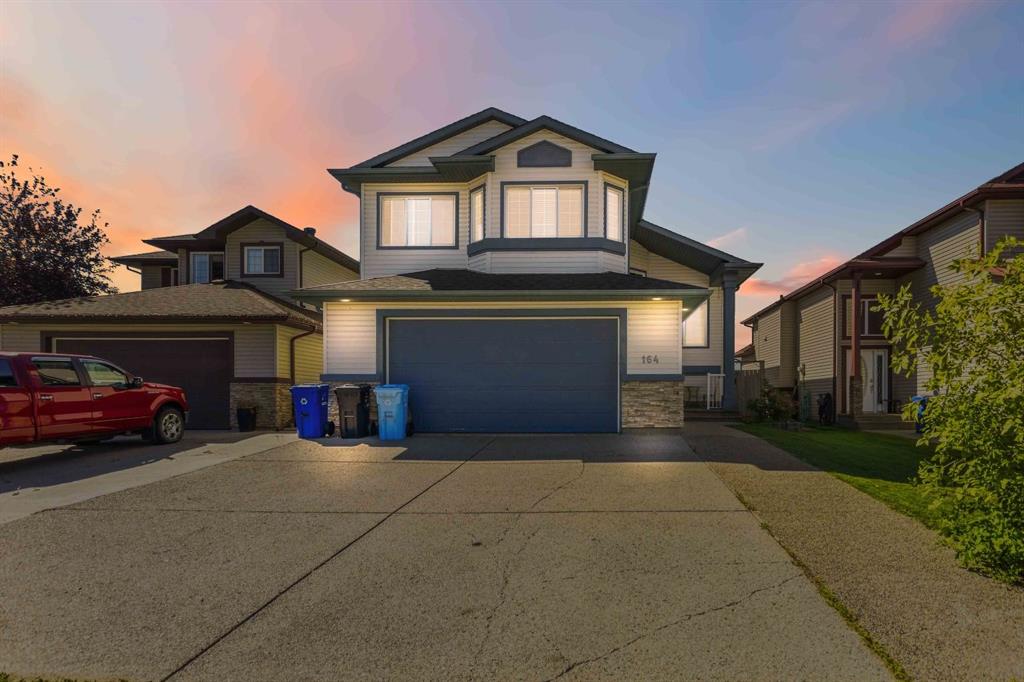 Picture of 164 Pitcher Crescent , Fort McMurray Real Estate Listing
