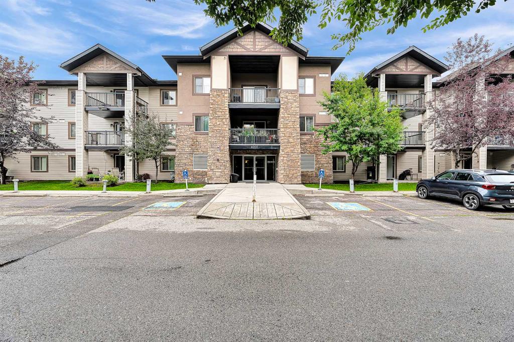 Picture of 4308, 16969 24 Street SW, Calgary Real Estate Listing