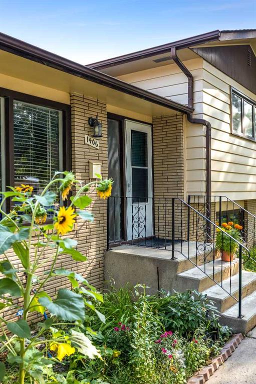 Picture of 1406 26 Street SE, Medicine Hat Real Estate Listing