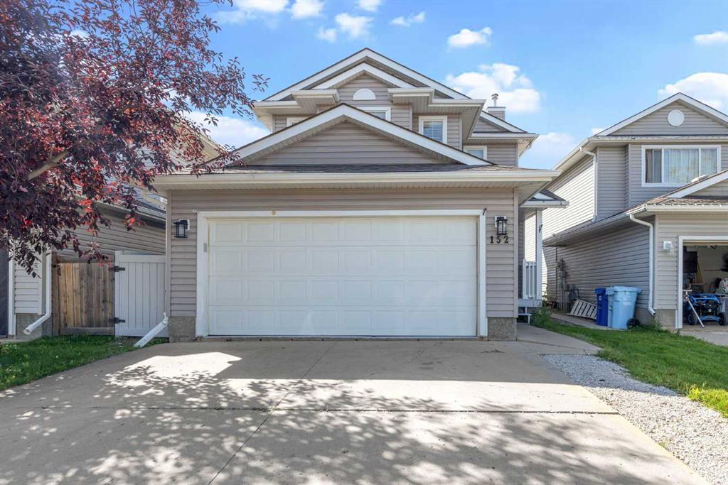 Picture of 152 Cinnamon Street , Fort McMurray Real Estate Listing