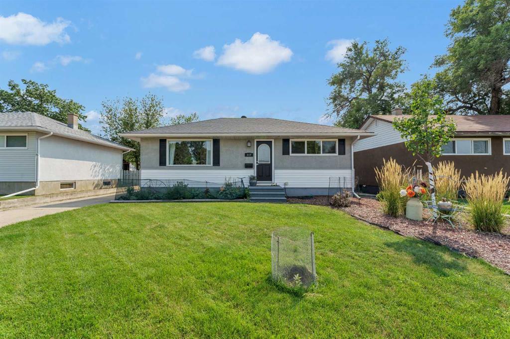 Picture of 117 14 Street NW, Medicine Hat Real Estate Listing