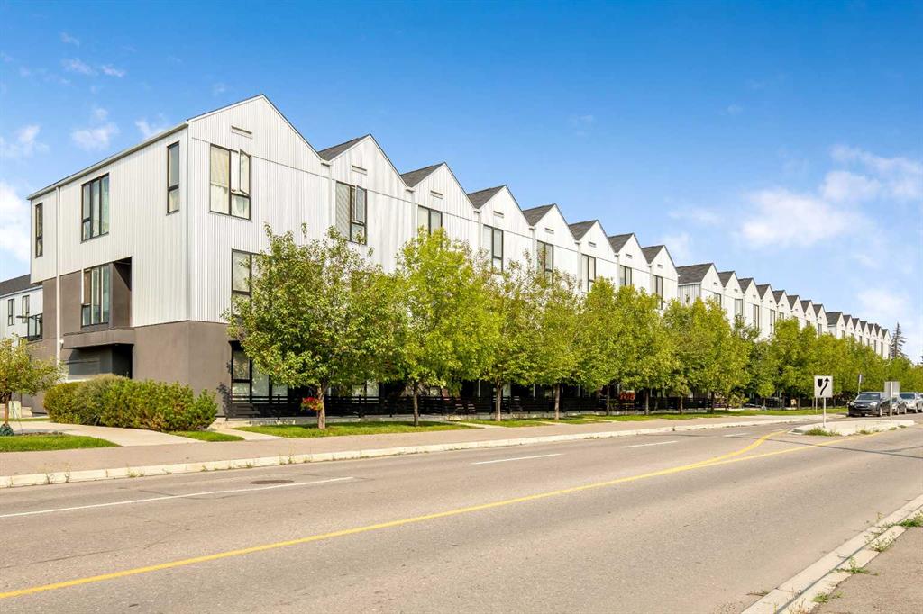Picture of 3529 69 Street NW, Calgary Real Estate Listing