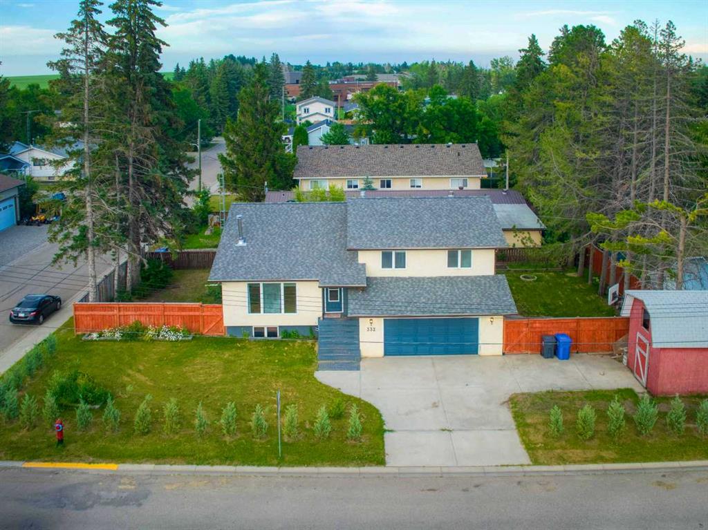 Picture of 332 11 Avenue , Three Hills Real Estate Listing