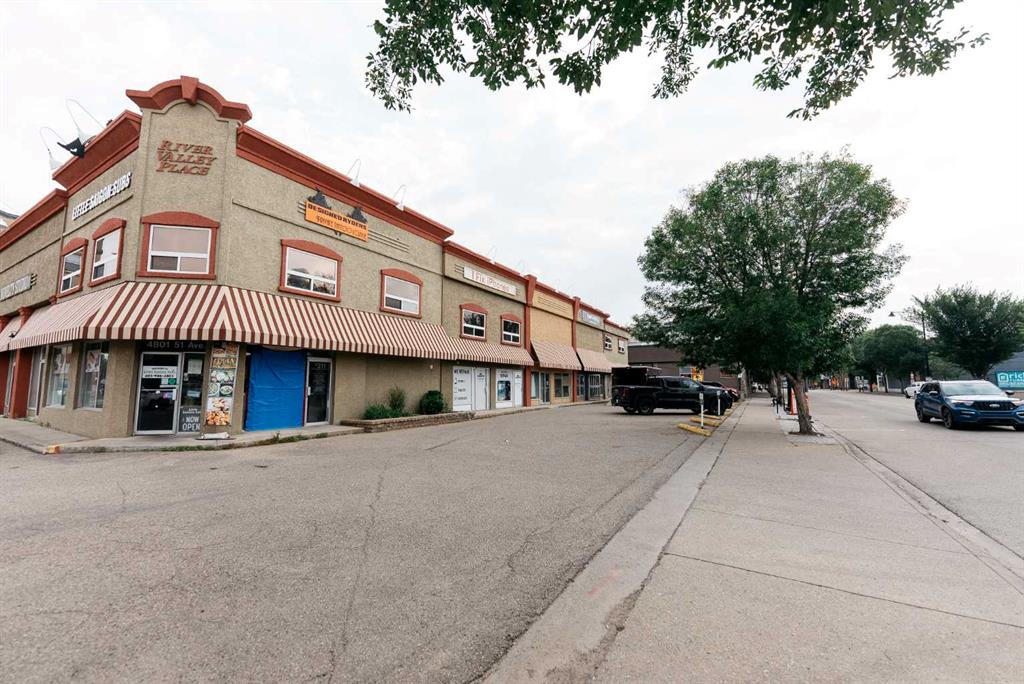 Picture of Bay 9, 4801 51 Avenue , Red Deer Real Estate Listing