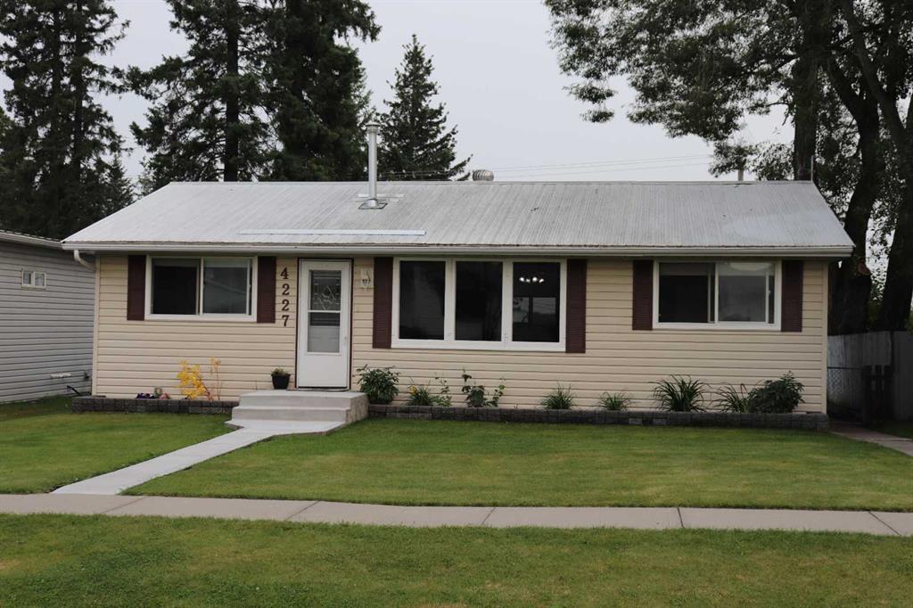 Picture of 4227 5 Avenue  , Edson Real Estate Listing
