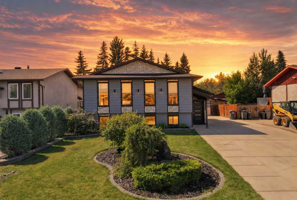 Picture of 16 Willow Street , Sylvan Lake Real Estate Listing