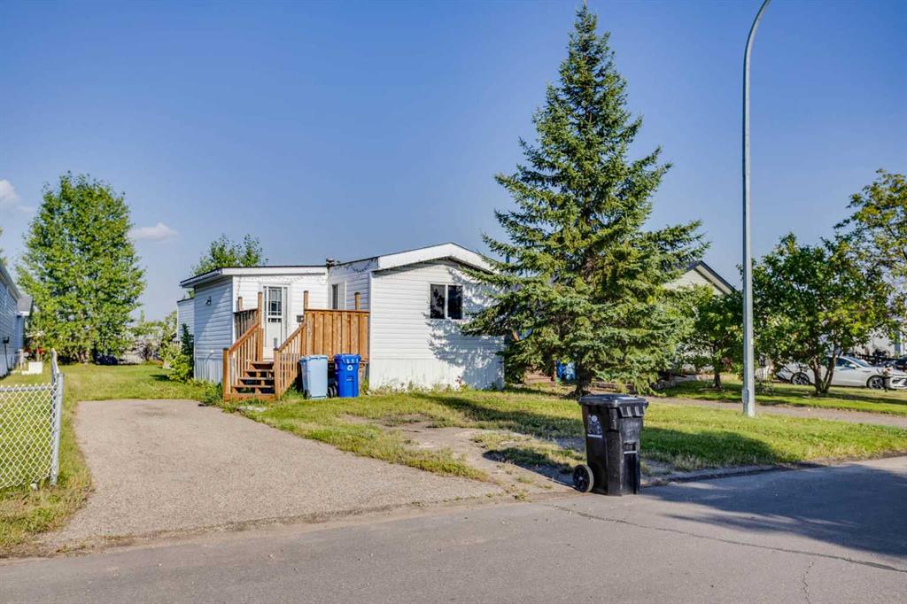 Picture of 173 Cokerill Crescent , Fort McMurray Real Estate Listing
