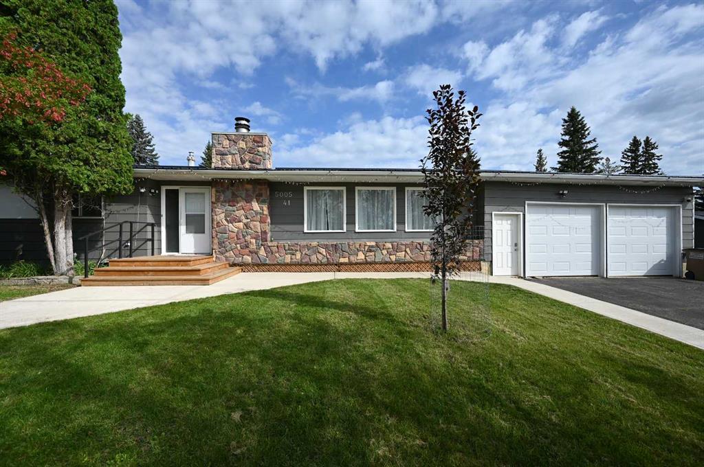 Picture of 5005 41 Avenue  , Athabasca Real Estate Listing