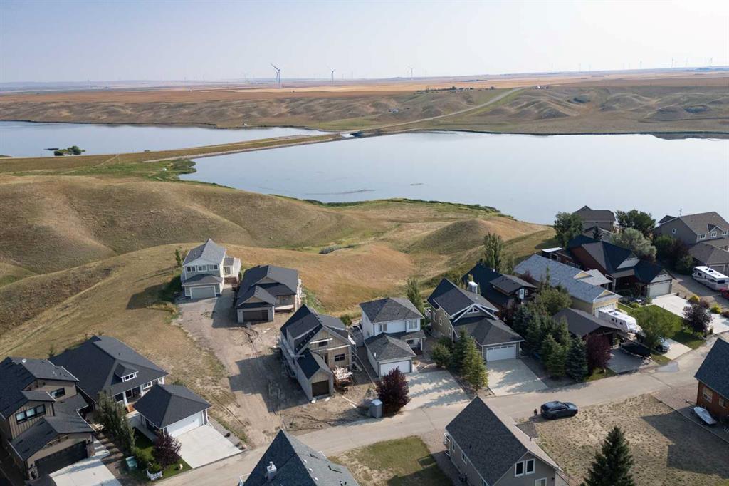 Picture of 58 White Pelican Way , Rural Vulcan County Real Estate Listing