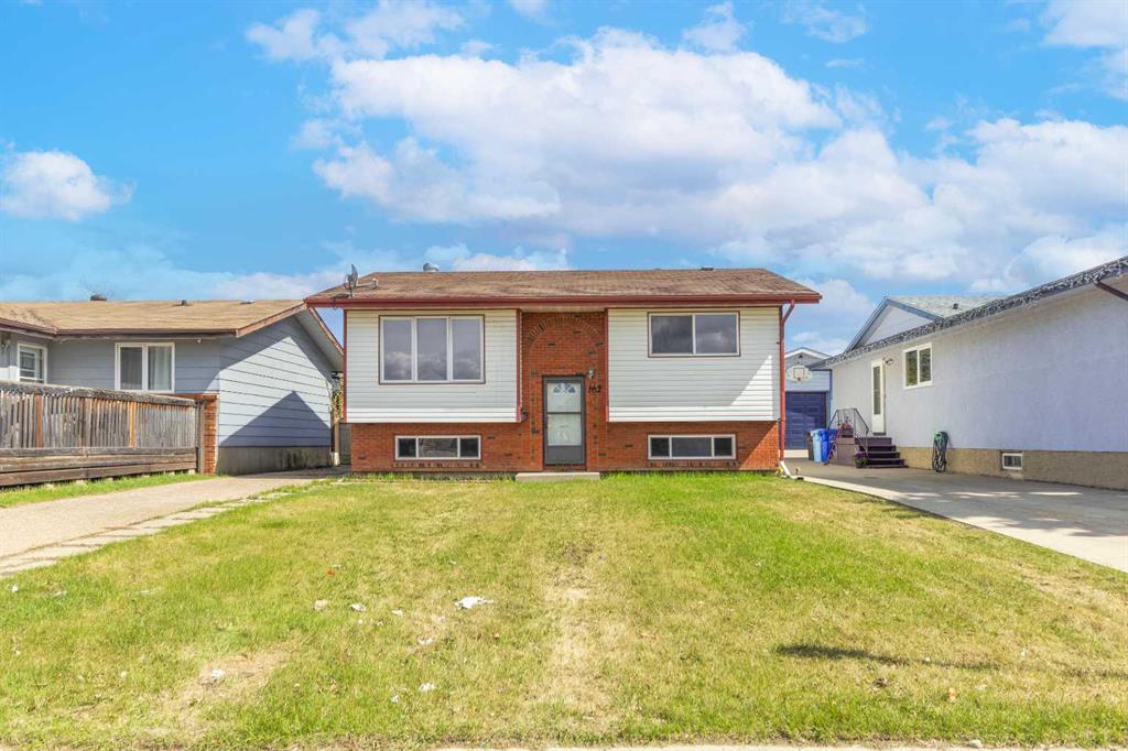Picture of 162 Elmore Drive , Fort McMurray Real Estate Listing