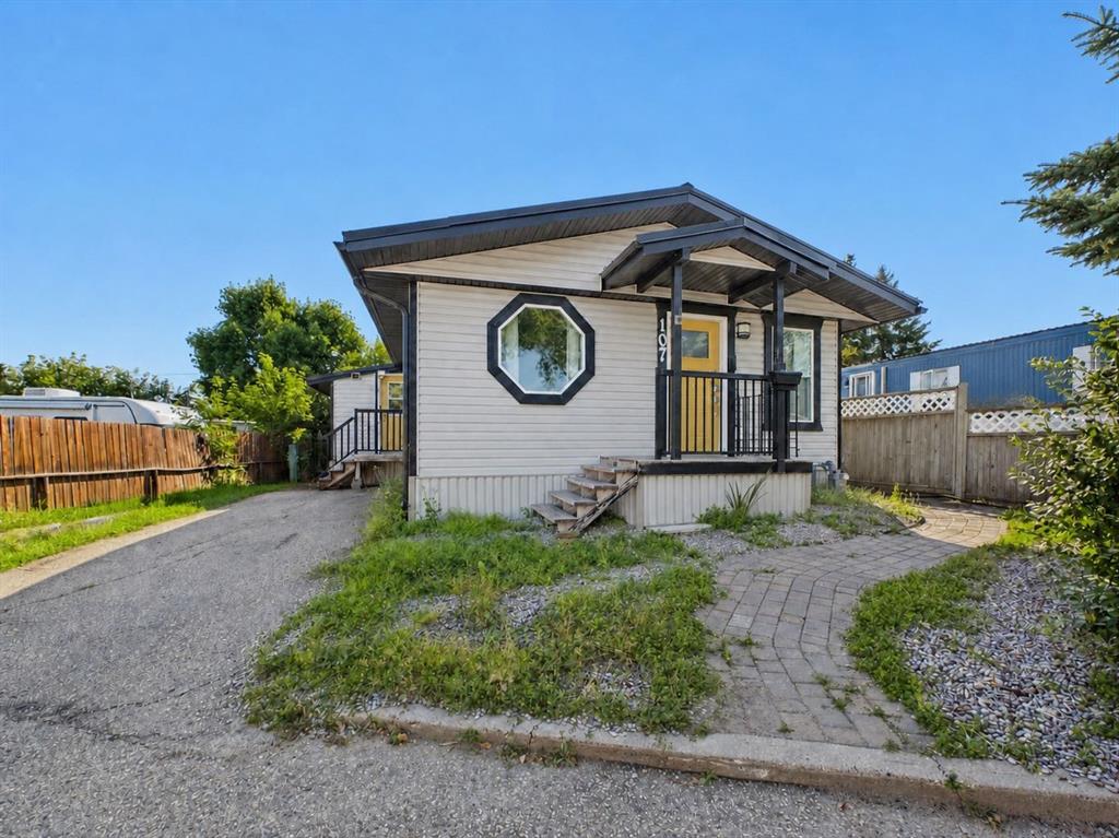 Picture of 107, 6834 59 Avenue , Red Deer Real Estate Listing