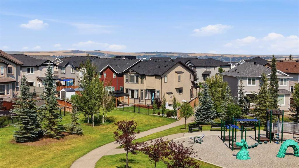 Picture of 79 Nolanfield Court NW, Calgary Real Estate Listing