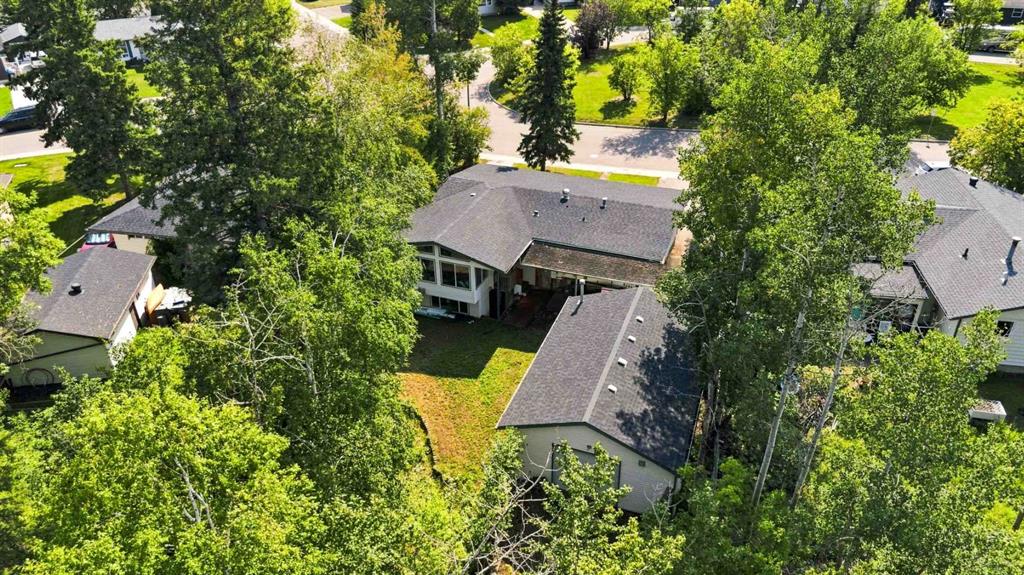 Picture of 25 Crescent Heights , Fort McMurray Real Estate Listing