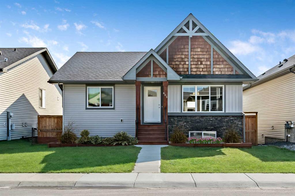 Picture of 605 Country Meadows Close NW, Diamond Valley Real Estate Listing