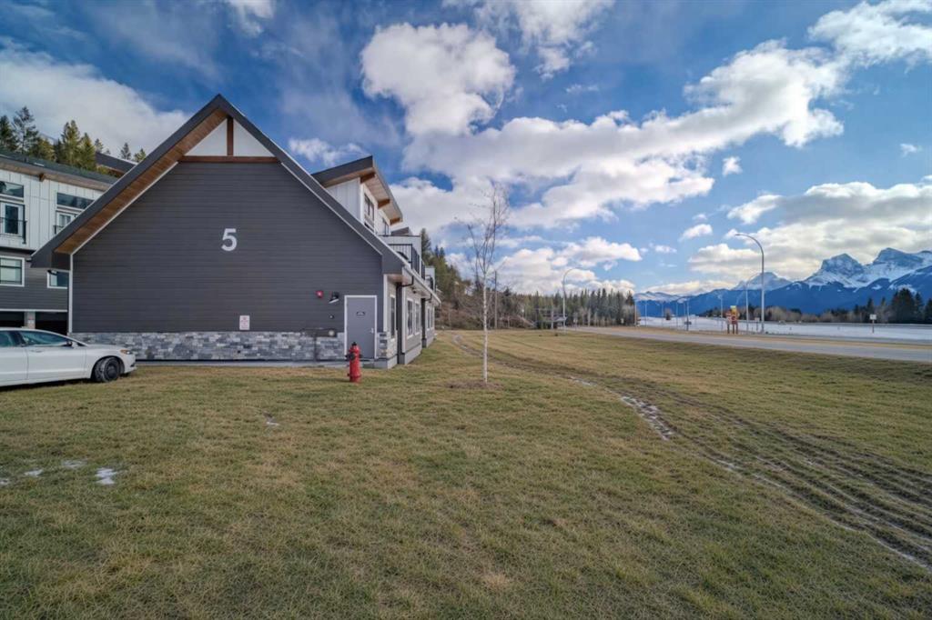 Picture of 501, 750 Harvie Heights Road , Harvie Heights Real Estate Listing