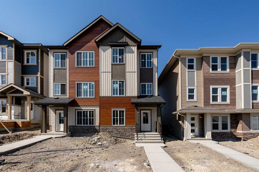 Picture of 7 Tillotson Loop , Okotoks Real Estate Listing