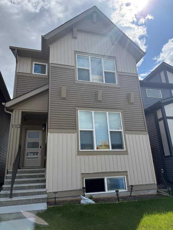 Picture of 113 Corner Glen Way NE, Calgary Real Estate Listing